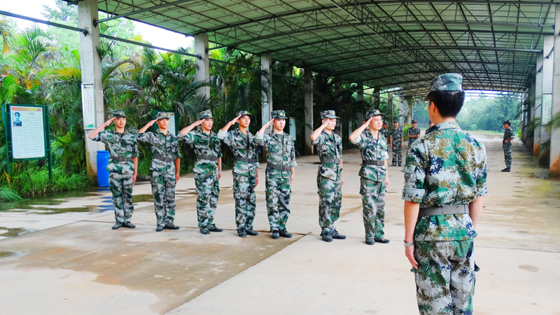 力凈工業(yè)洗衣機(jī)入駐江門市中小學(xué)素質(zhì)教育基地